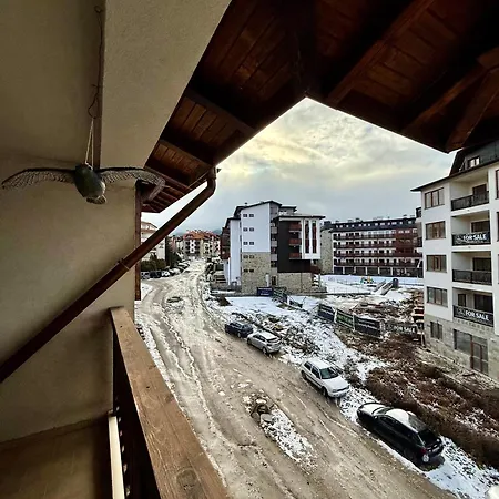 Gino's Place Home2host