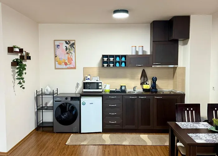 公寓 Gino's Place Home2host *