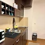 Gino's Place Home2host * Bansko