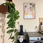 公寓 Gino's Place Home2host *