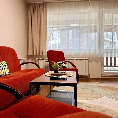 Апартамент Gino's Place Home2host